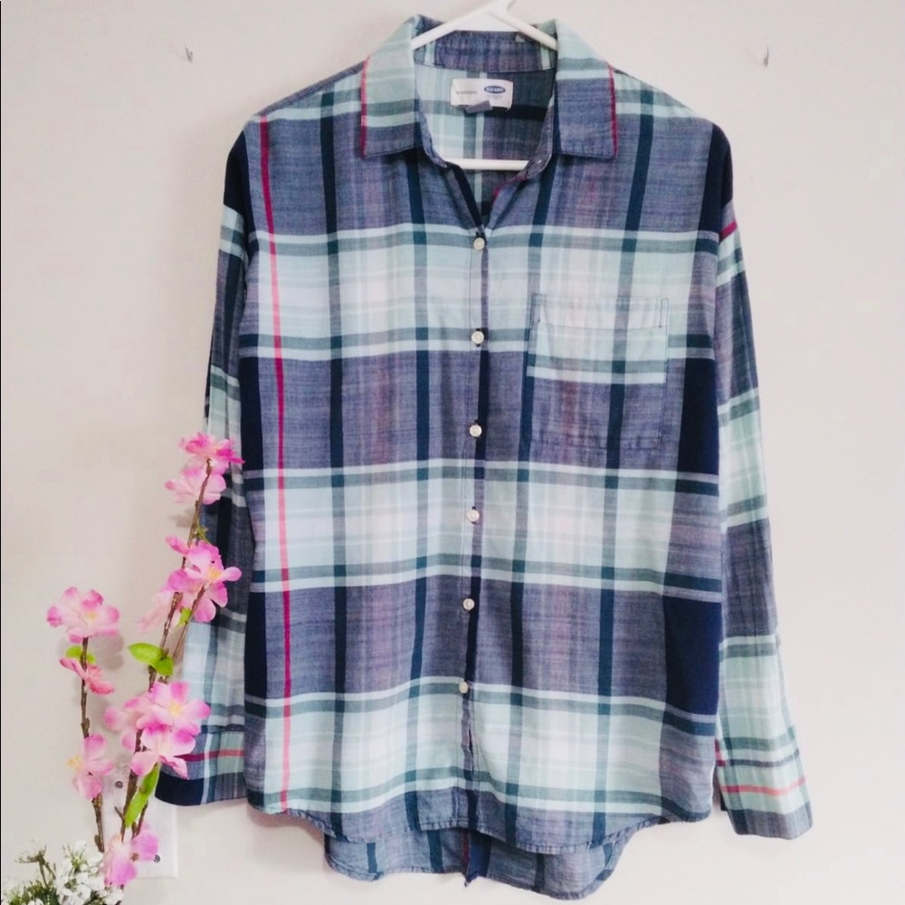 Old Navy Boyfriend XS Button Down Plaid Shirt